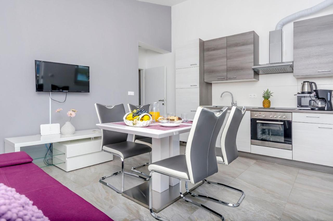 Apartments Katic Ražanj Zewnętrze zdjęcie